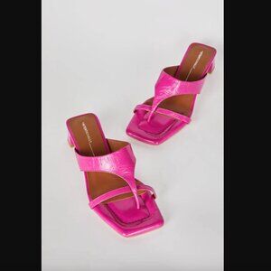 Intentionally Blank Flume Flamingo Pink Purple Heeled Sandal EU 39 / US 8.5-9